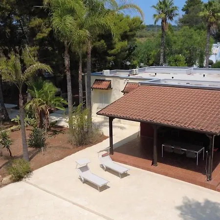 Villa Mit Grossem Garten Und Aufstellpool, 800m Zum Meer,